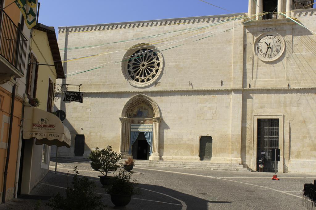 La Locanda Di Gino Sulmona Exteriér fotografie